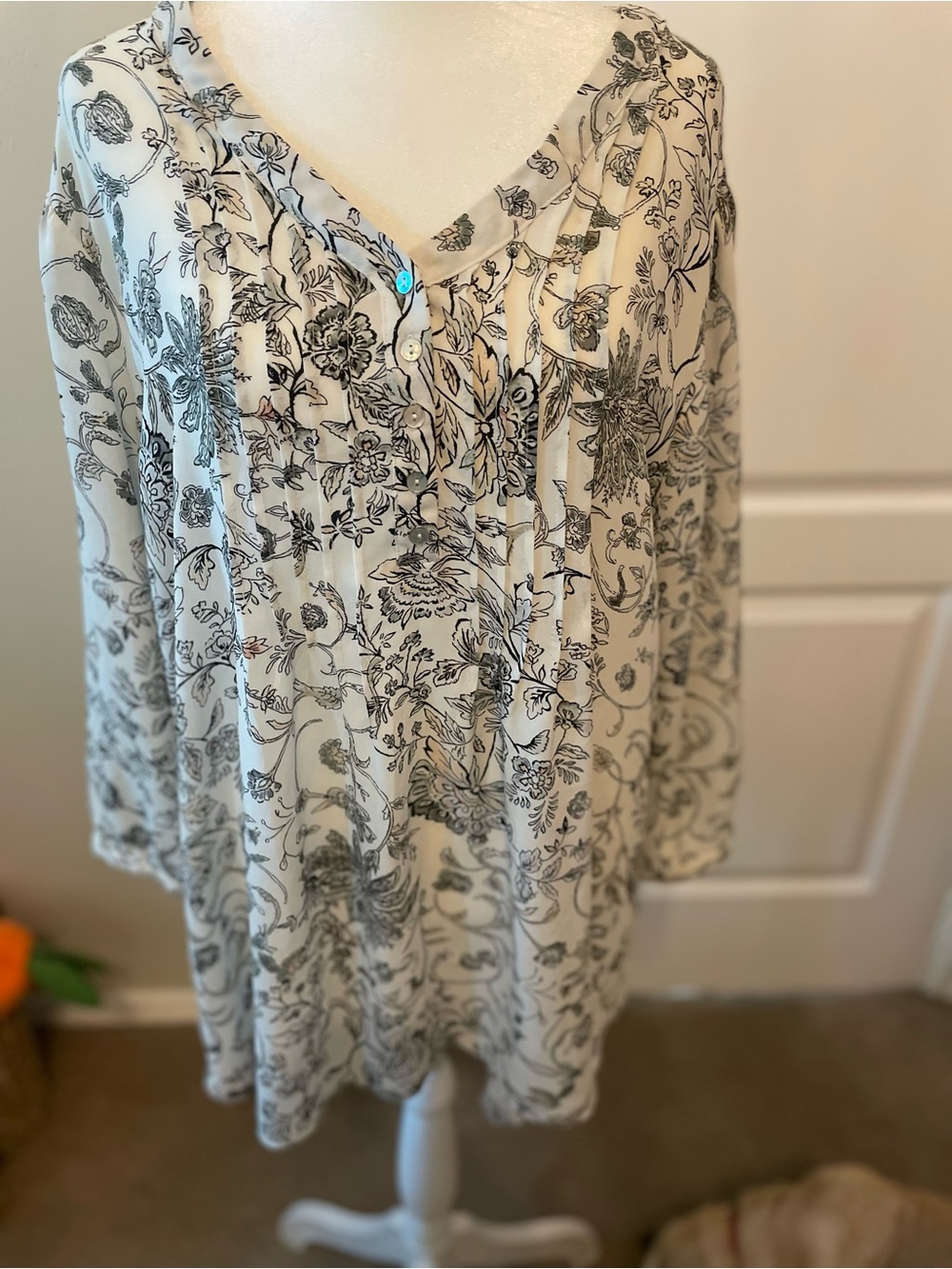 Rose & Olive Cream and Black Floral Peasant Tunic